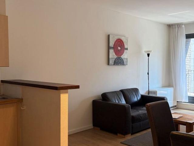 Appartement te huur in Brussel voor € 1.050 met 1 slaapkamer