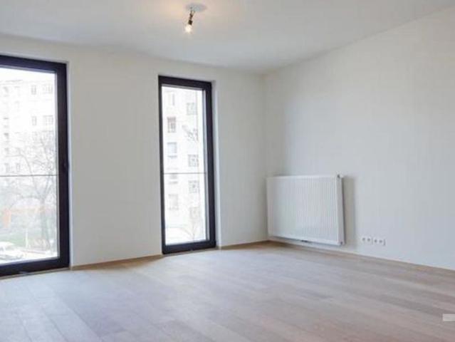 Appartement te huur in Brussel voor € 1.150 met 1 slaapkamer