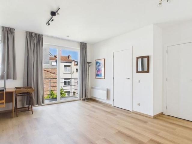 Appartement te huur in Brussel voor € 1.100 met 1 slaapkamer