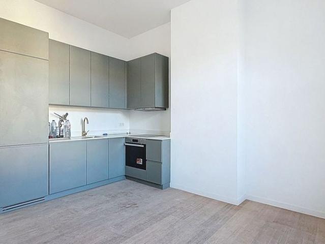 Appartement te huur in Brussel voor € 1.290 met 1 slaapkamer