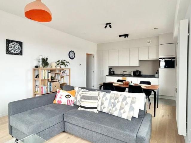 Appartement te huur in Brussel voor € 1.375 met 1 slaapkamer