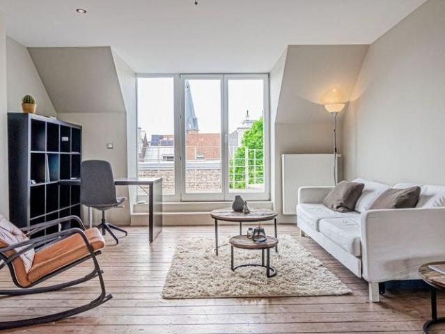 Appartement te huur in Brussel voor € 1.300 met 1 slaapkamer