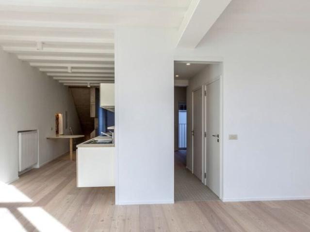 Appartement te huur in Brussel voor € 1.500 met 1 slaapkamer