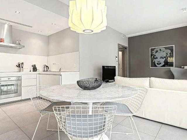 Appartement te huur in Brussel voor € 1.650 met 1 slaapkamer