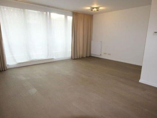 Appartement te huur in Brussel voor € 1.650 met 2 slaapkamers