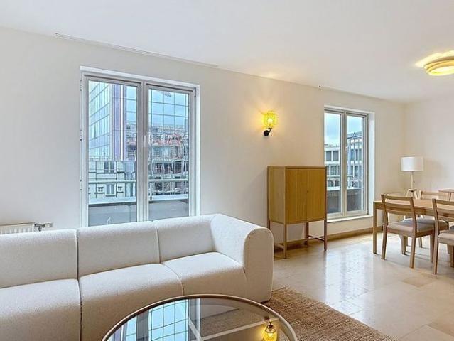Appartement te huur in Brussel voor € 1.690 met 2 slaapkamers