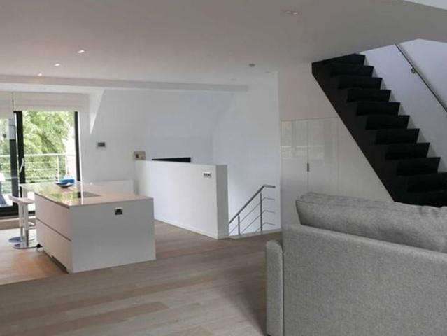 Appartement te huur in Brussel voor € 1.700 met 1 slaapkamer