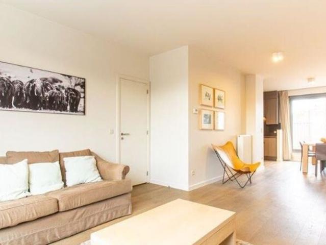 Appartement te huur in Brussel voor € 1.800 met 2 slaapkamers