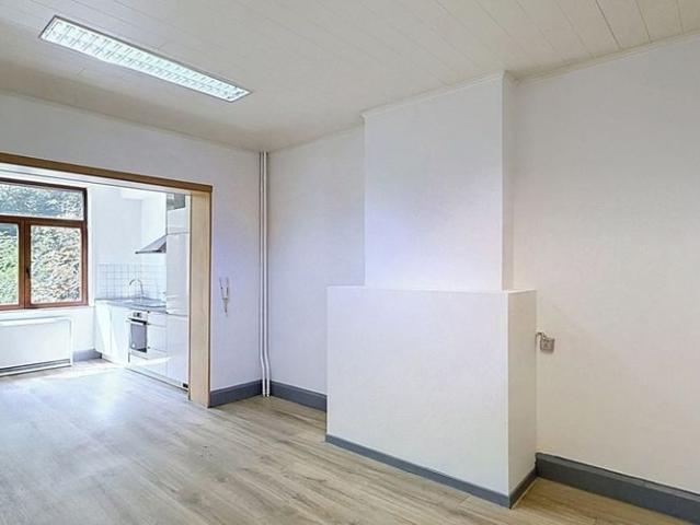 Appartement te huur in Ciney voor € 700 met 1 slaapkamer