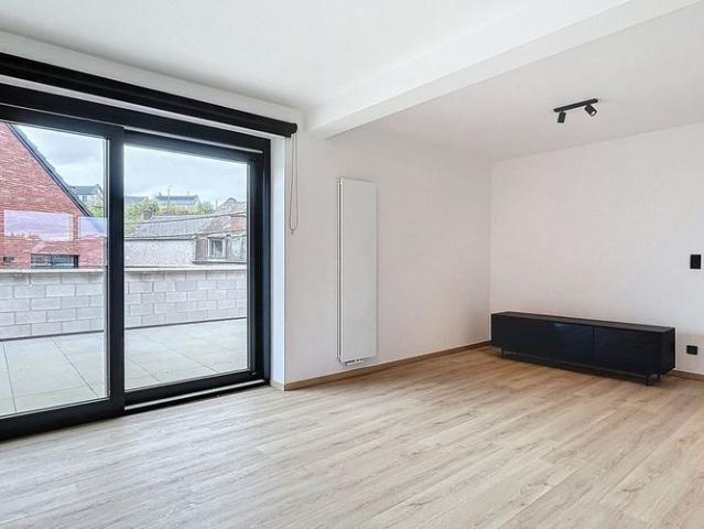 Appartement te huur in Ciney voor € 915 met 2 slaapkamers