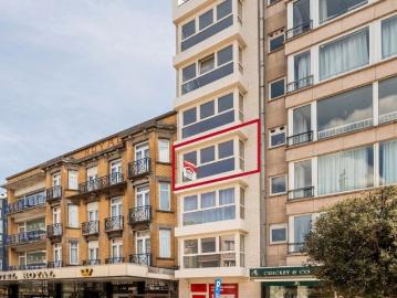 Appartement te huur in De Panne voor € 750 met 1 slaapkamer