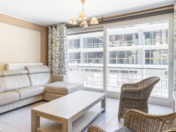Appartement te huur in De Panne voor € 850 met 2 slaapkamers