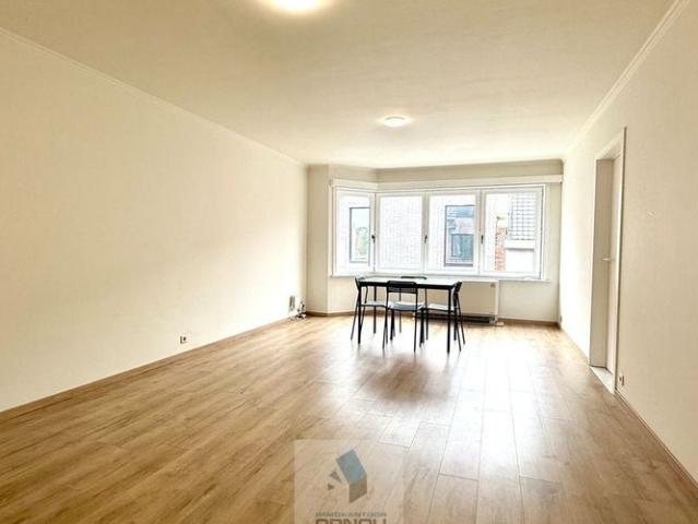 Appartement te huur in Deinze voor € 895 met 2 slaapkamers