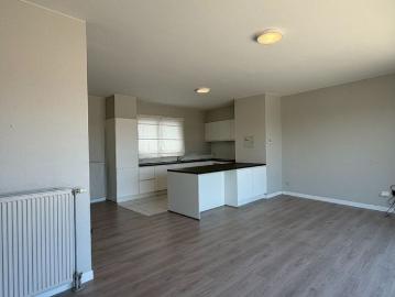 Appartement te huur in Deinze voor € 800 met 1 slaapkamer