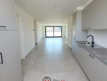 Appartement te huur in Diepenbeek voor € 1.250 met 3 slaapkamers