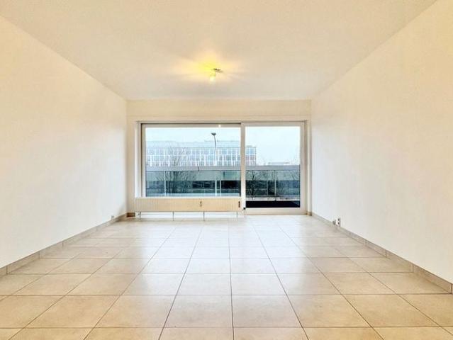 Appartement te huur in Evere voor € 1.500 met 3 slaapkamers