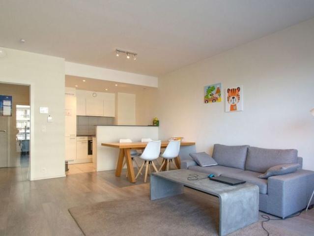 Appartement te huur in Evere voor € 1.250 met 1 slaapkamer