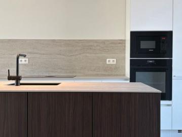 Appartement te huur in Eeklo voor € 1.050 met 2 slaapkamers
