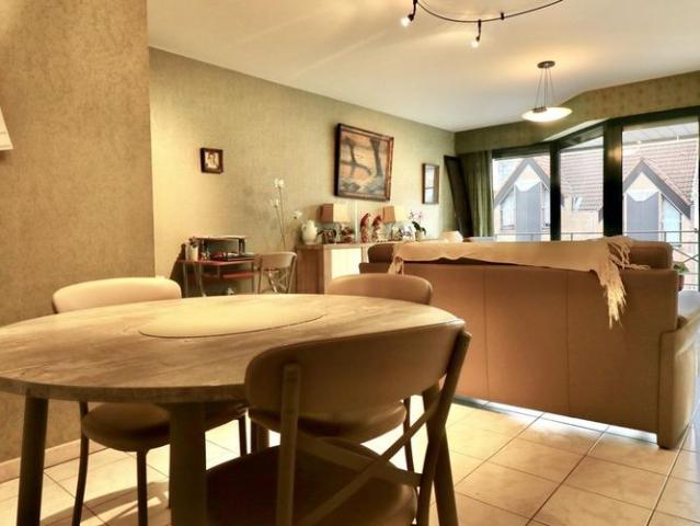 Appartement te huur in Eeklo voor € 780 met 2 slaapkamers