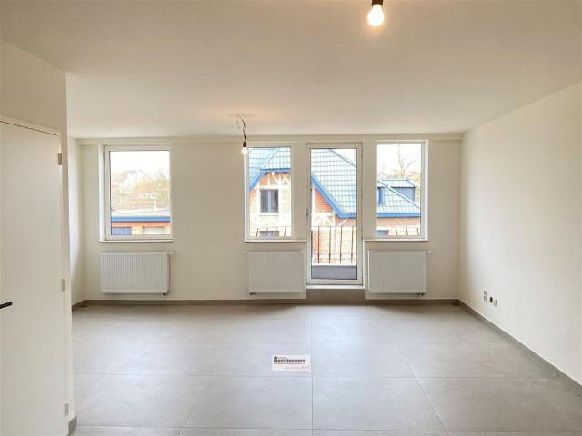 Appartement te huur in Ekeren met 3 slaapkamers