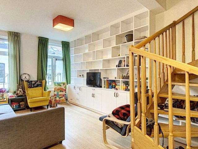 Appartement te huur in Elsene voor € 1.070 met 2 slaapkamers