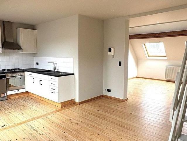 Appartement te huur in Elsene voor € 1.500 met 1 slaapkamer