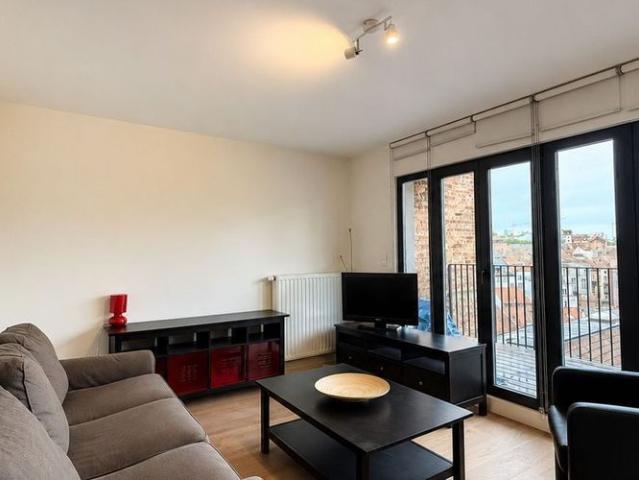 Appartement te huur in Elsene voor € 1.680 met 2 slaapkamers
