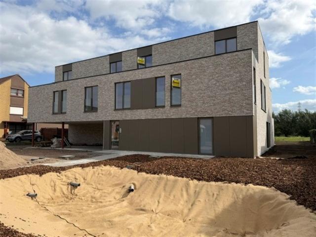 Appartement te huur in Elversele met 3 slaapkamers