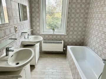 Appartement te huur in Ename met 2 slpk en staanplaats