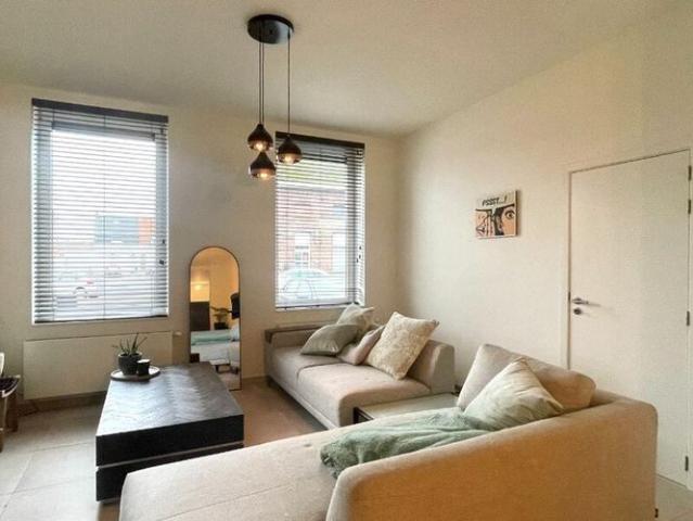 Appartement te huur in Geluwe voor € 700 met 1 slaapkamer