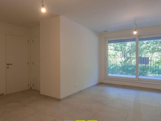 Appartement te huur in Genk voor € 770 met 1 slaapkamer