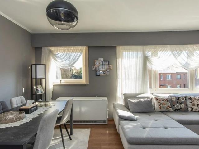 Appartement te huur in Genk voor € 1.050 met 3 slaapkamers