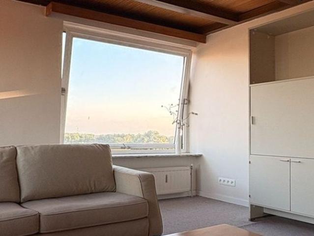 Appartement te huur in Genk voor € 1.200 met 3 slaapkamers