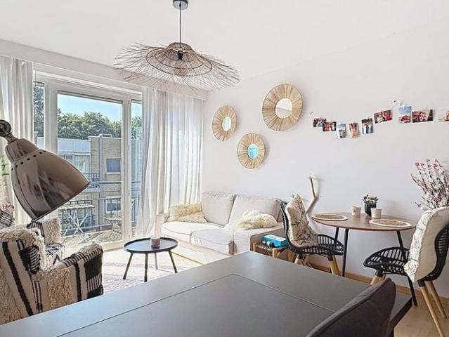 Appartement te huur in Gent voor € 840 met 1 slaapkamer
