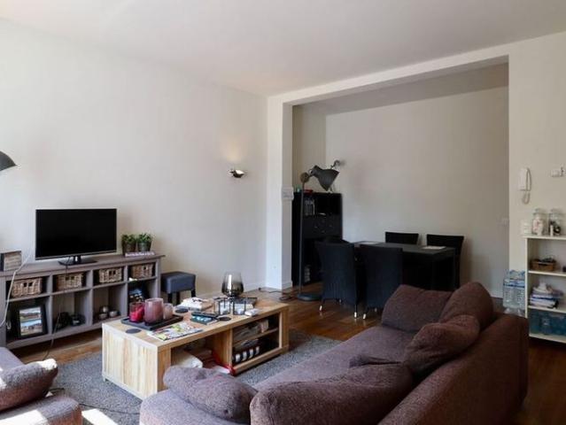 Appartement te huur in Gent voor € 990 met 1 slaapkamer