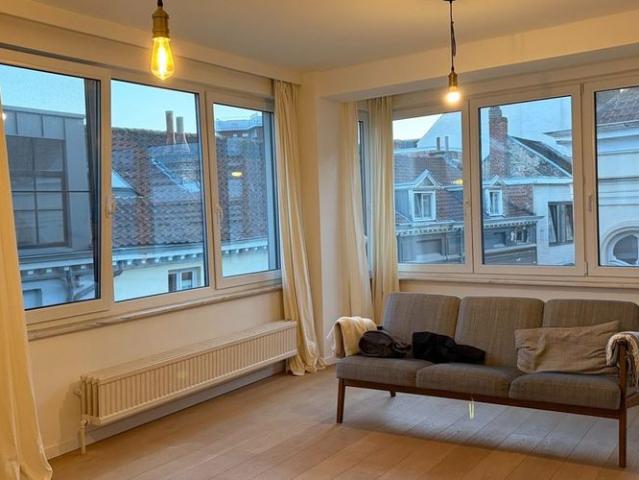 Appartement te huur in Gent voor € 995 met 2 slaapkamers