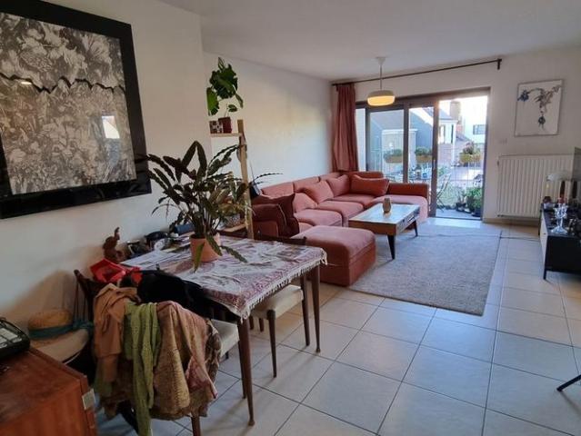 Appartement te huur in Gent voor € 1.060 met 2 slaapkamers