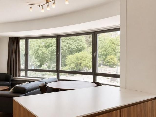 Appartement te huur in Gent voor € 1.095 met 2 slaapkamers