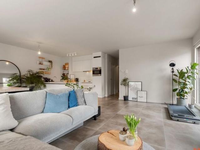 Appartement te huur in Gent voor € 1.170 met 3 slaapkamers