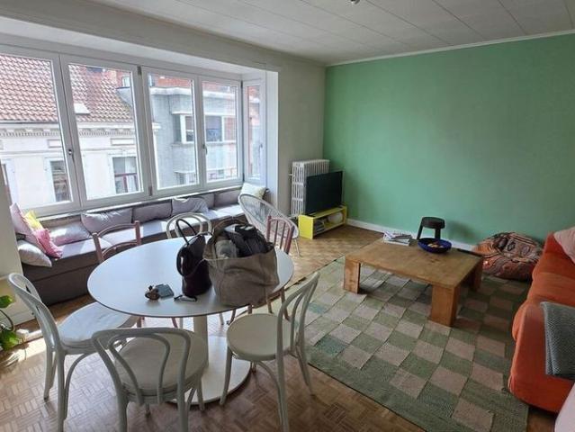 Appartement te huur in Gent voor € 1.100 met 3 slaapkamers