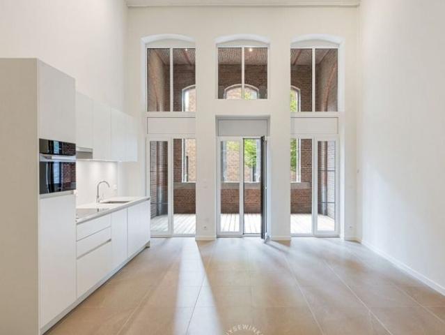 Appartement te huur in Gent voor € 1.325 met 2 slaapkamers