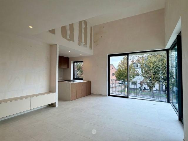Appartement te huur in Gentbrugge met 3 slaapkamers