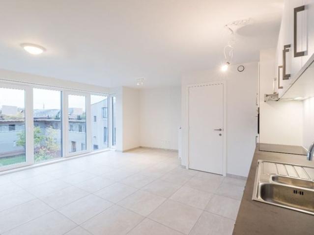 Appartement te huur in Gistel voor € 700 met 1 slaapkamer