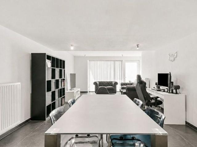 Appartement te huur in Gistel voor € 800 met 2 slaapkamers
