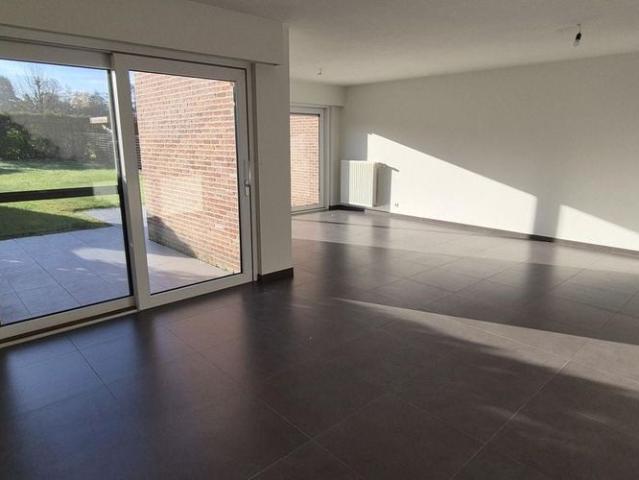 Appartement te huur in Huise voor € 775 met 2 slaapkamers
