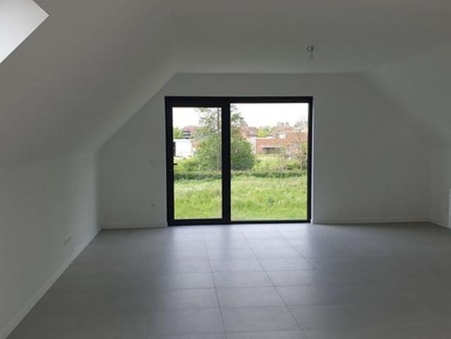Appartement te huur in Hamme voor € 1.150 met 3 slaapkamers