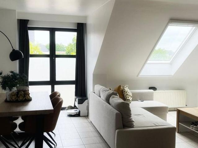 Appartement te huur in Hasselt voor € 850 met 1 slaapkamer