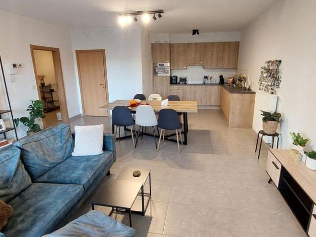 Appartement te huur in Hasselt voor € 890 met 2 slaapkamers