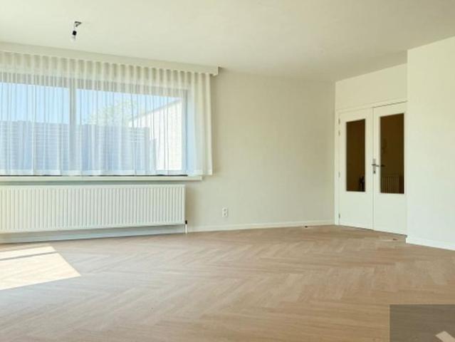 Appartement te huur in Hasselt voor € 1.350 met 3 slaapkamers