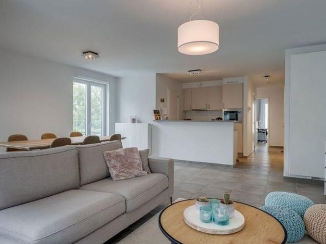 Appartement te huur in Harelbeke voor € 760 met 2 slaapkamers